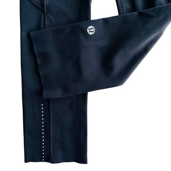 Lululemon Fast & Free Crop II *Nulux 19" Black Size 2 #W6AKHS Run Gym Workout - Picture 4 of 6